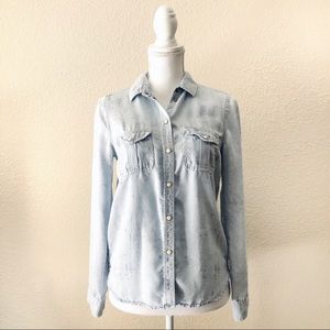 AEO | Vintage Boyfriend Chambray Button-Down S